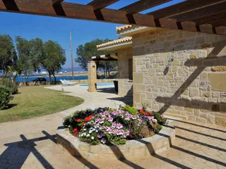 VIGLIA BEACH VILLAS in Chania