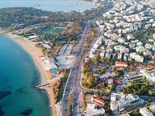 Complex in Vouliagmeni in Vouliagmeni
