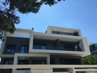Complex in Vouliagmeni in Vouliagmeni