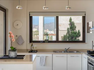 8 villas complex in Akrotiri