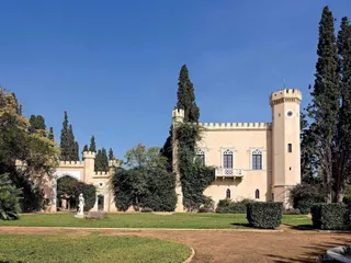 Davaki in Athens