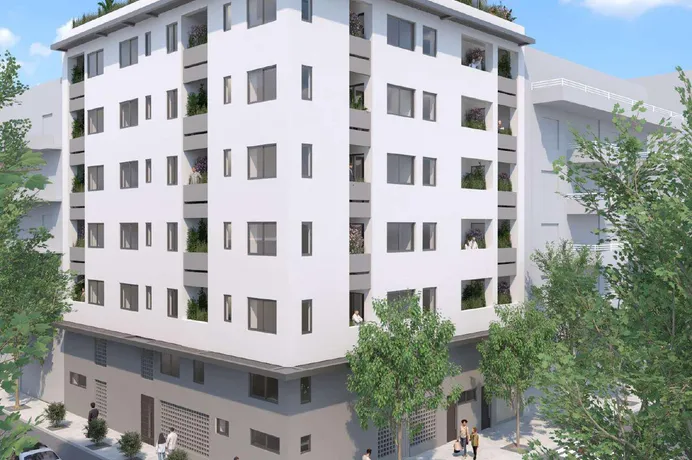 Leosthenous 21-23 in Piraeus