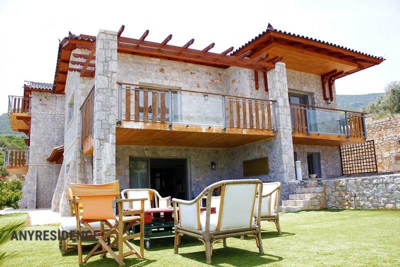 6 room villa in Peloponnese, photo #3, listing #1781213