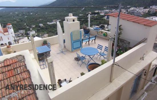 3 room detached house in Agios Nikolaos (Crete)